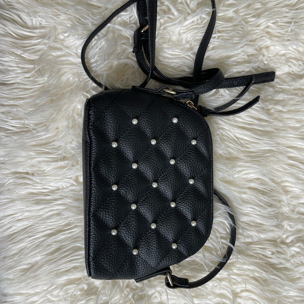 bag with pearls